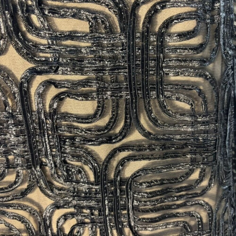 Jessica Howard Black & Nude Sleeveless Beaded Neckline Cocktail Dress Size 16 - Picture 3 of 10